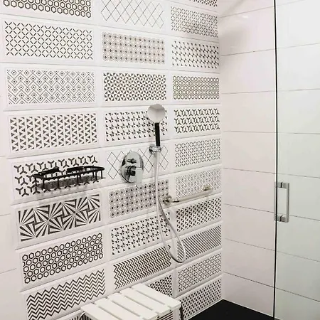 R4hostel Guest house