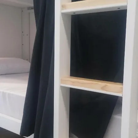 R4hostel Guest house