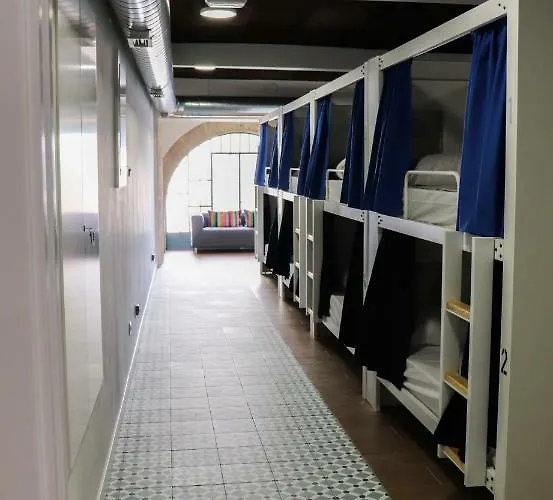 R4hostel *
