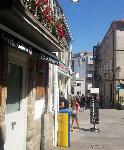 Πανσιόν R4hostel *